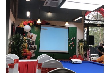 Dịch vụ cho thuê máy chiếu tại Hà Nội